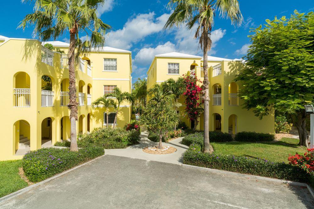 Trade Winds Condotel Grace Bay Exterior foto